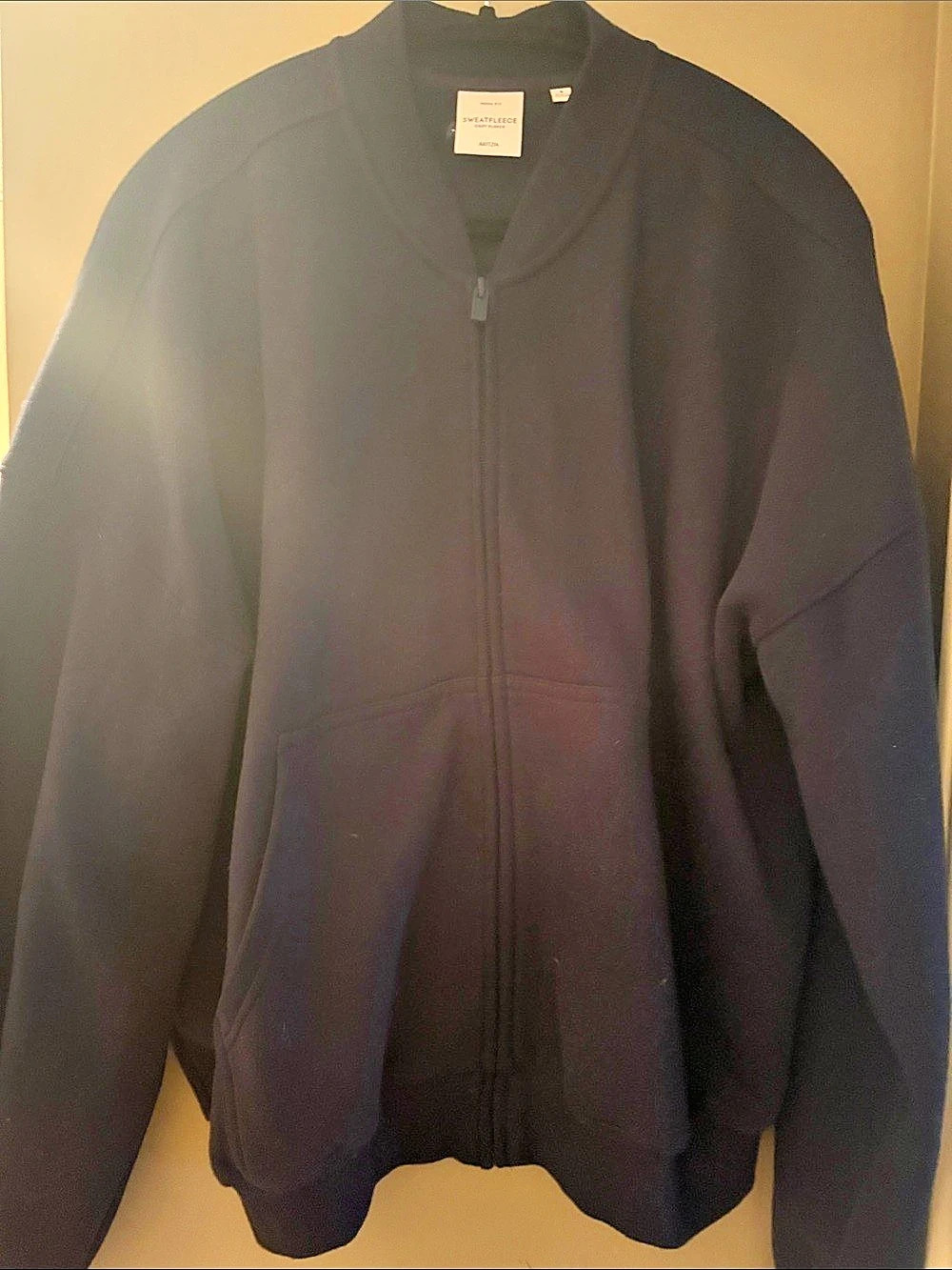 Aritzia Cozy Sweatfleece Mega Zip-Up Jacket in Black